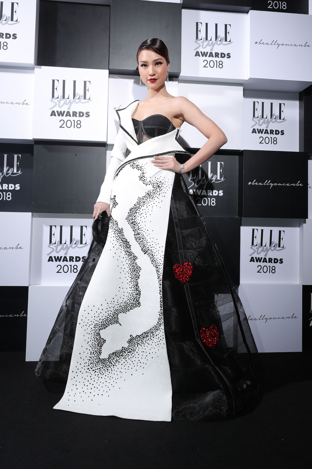 Dàn sao Việt khoe sắc tại sự kiện thời trang 'Elle Style Awards'