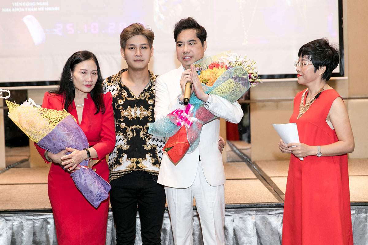 Quế Vân – Việt Anh tay trong tay đến mừng SunD 'con nuôi' Ngọc Sơn ra mắt MV mới