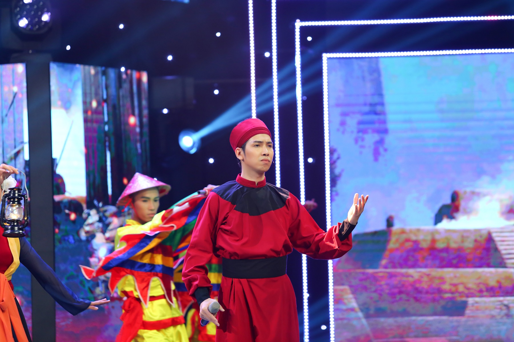  Người Kể Chuyện Tình