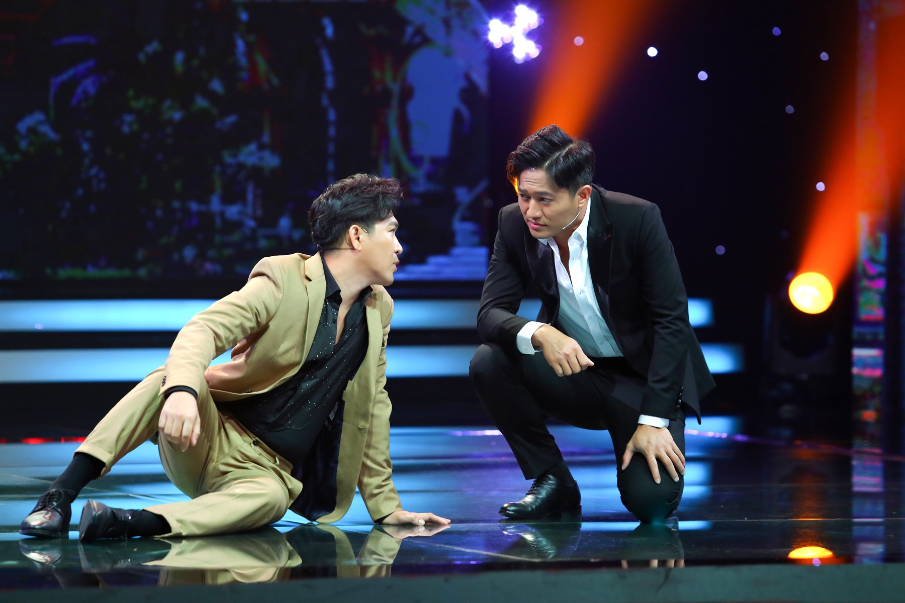 Người Kể Chuyện Tình