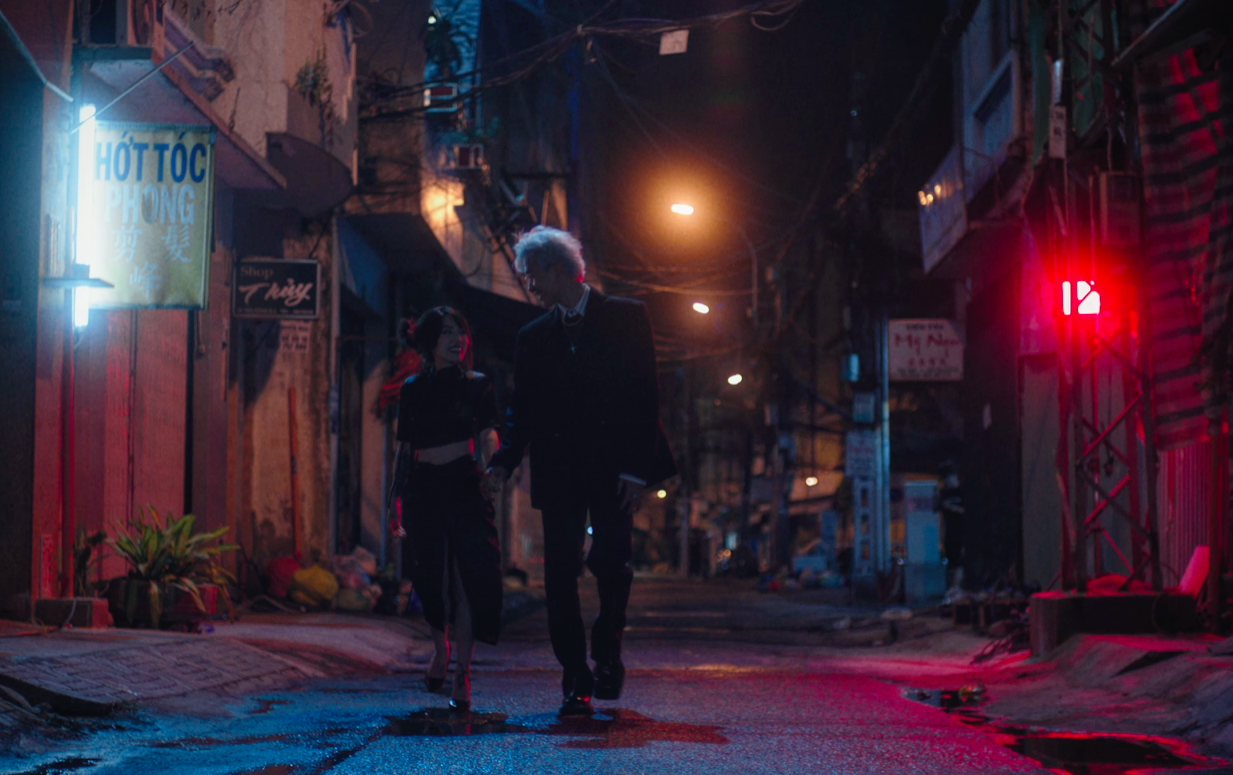 Du Uyên ra mắt MV “Duyên Duyên Số Số", tập hợp dàn ekip nổi tiếng nhất nhì showbiz Việt