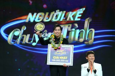 Người Kể Chuyện Tình